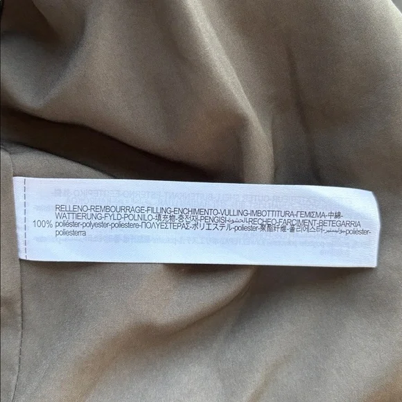 Zara Khaki lightweight Puffer Vest with Hood medium size - Picture 5 of 7